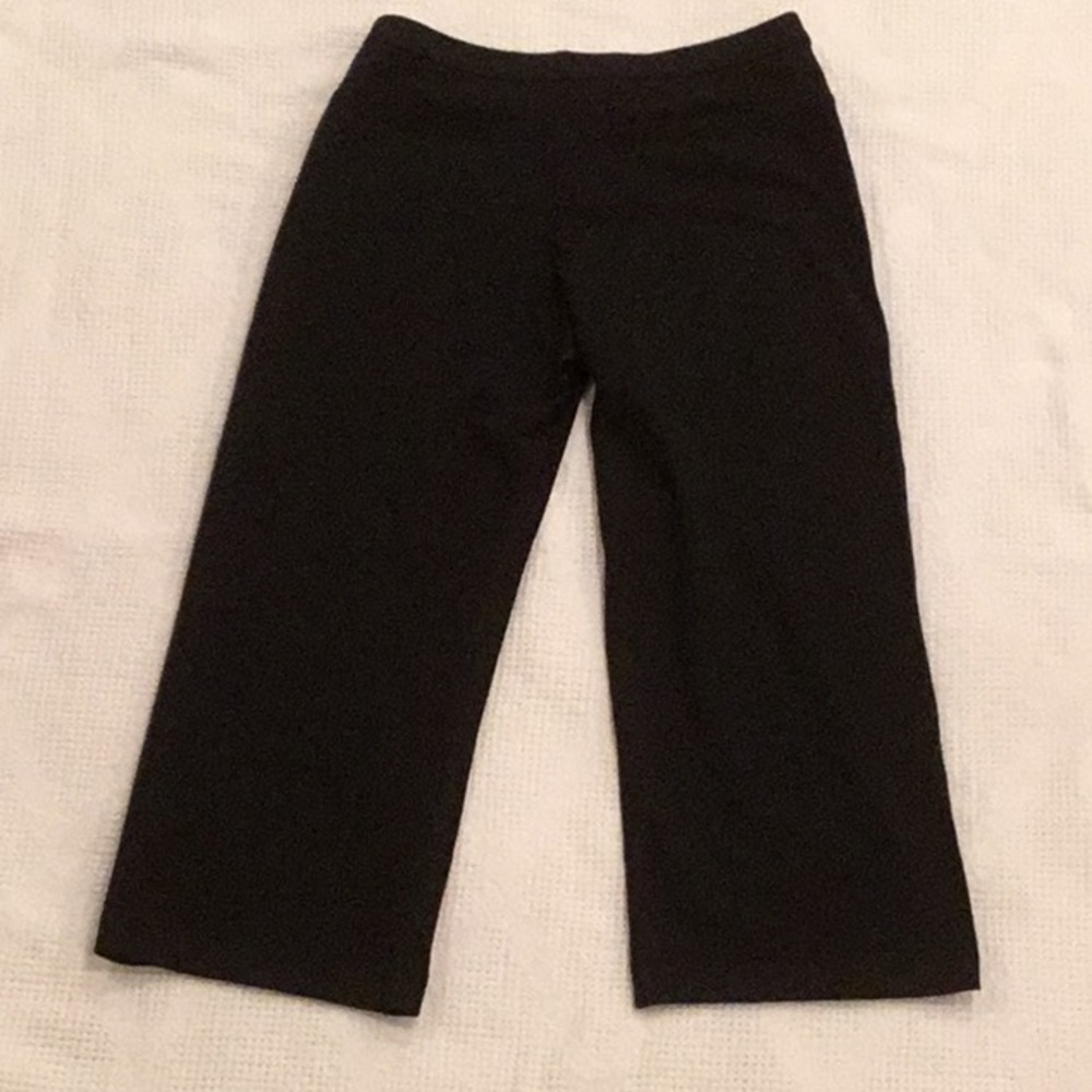 NIKE CAPRI’S - Picture 4 of 5